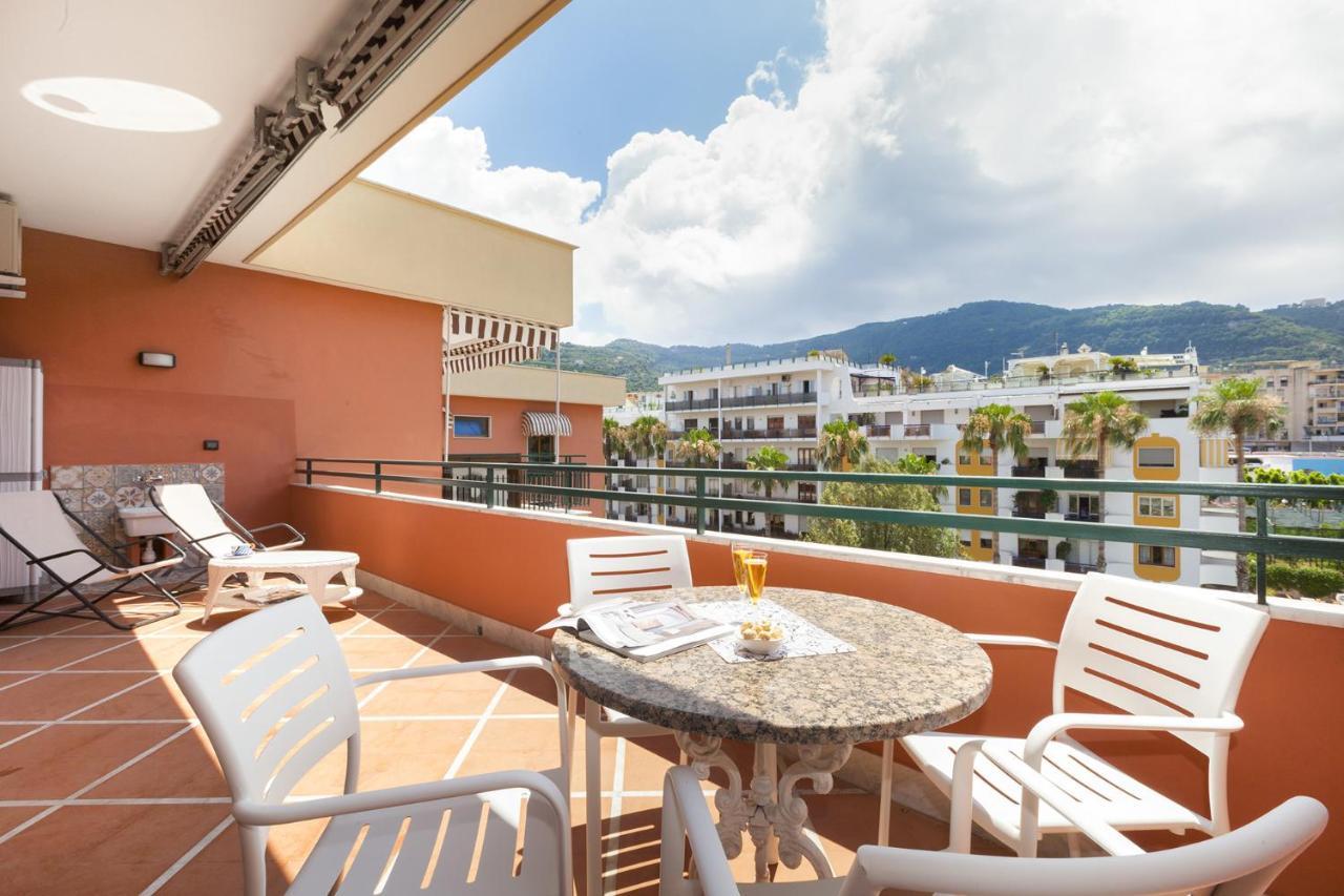 Amore Rentals - Casa Katia Sorrento Eksteriør bilde