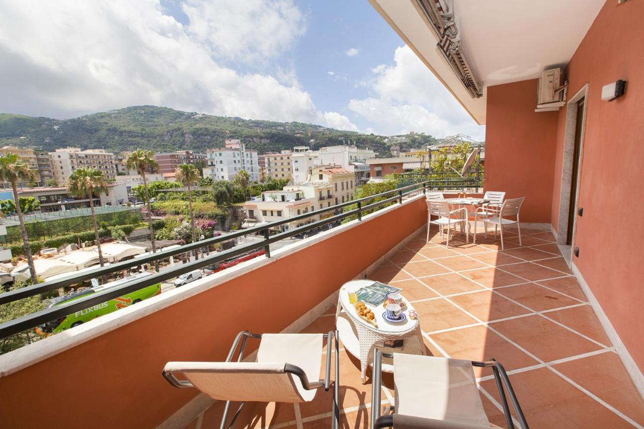 Amore Rentals - Casa Katia Sorrento Eksteriør bilde